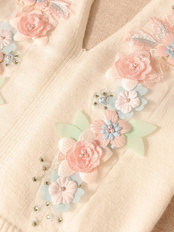 Dreamy Floral Applique Knit Halter Top